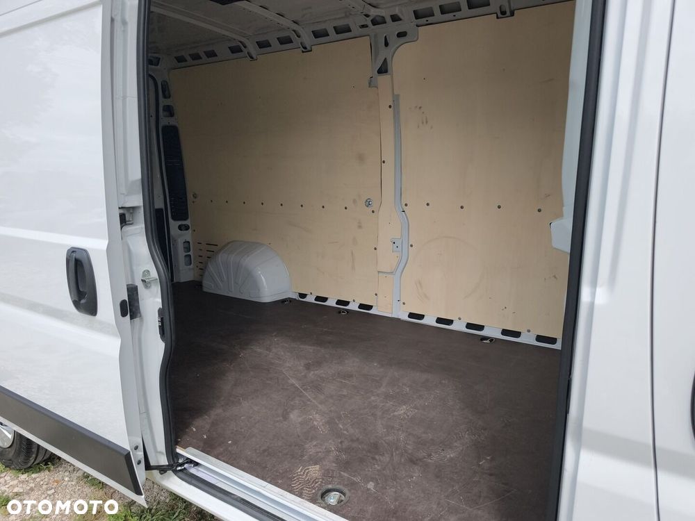 Toyota PROACE MAX - 12