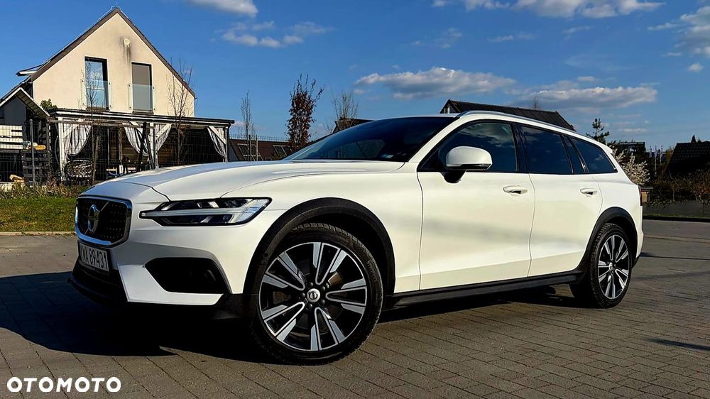 Volvo V60 Cross Country D4 AWD - 1
