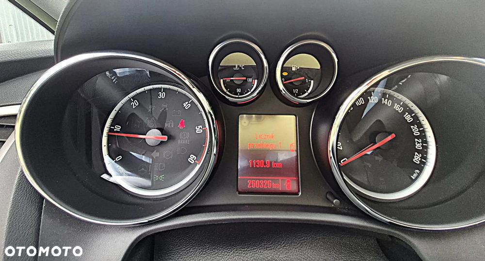 Opel Astra 1.7 CDTI DPF Sports Tourer - 4