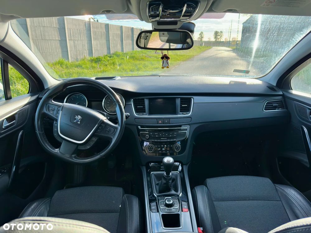 Peugeot 508 HDi FAP 140 Allure - 10