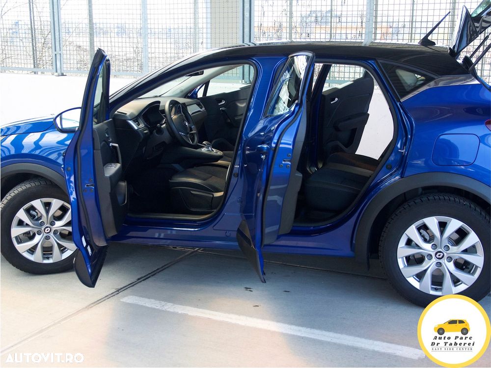 Renault Captur PHEV 160 Techno - 17
