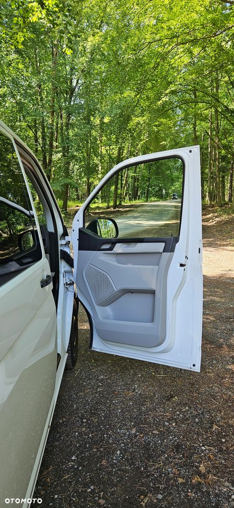 Volkswagen Transporter L2H1 - 12