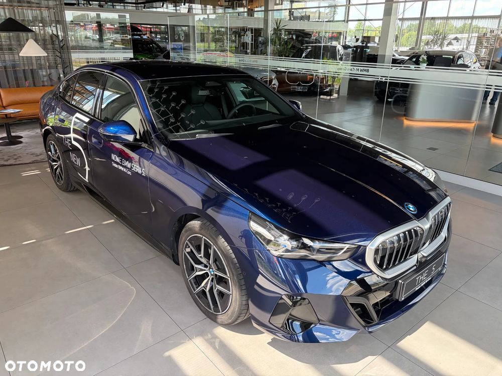 BMW Seria 5 530e PHEV M Sport - 3