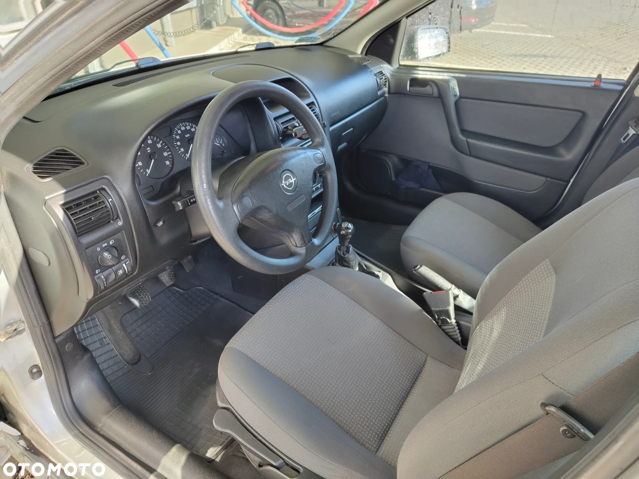 Opel Astra - 12
