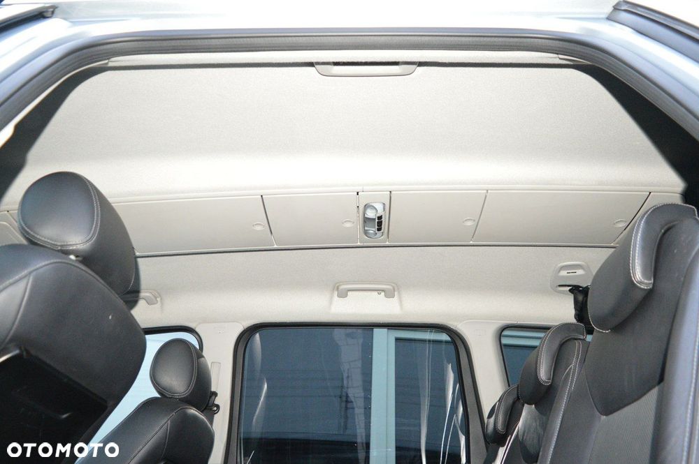 Ford Galaxy 1.8 TDCi Ghia - 28