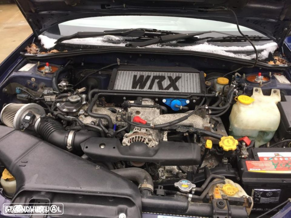 Subaru Impreza WRX 2.0 Turbo de 2001 para peças - 6