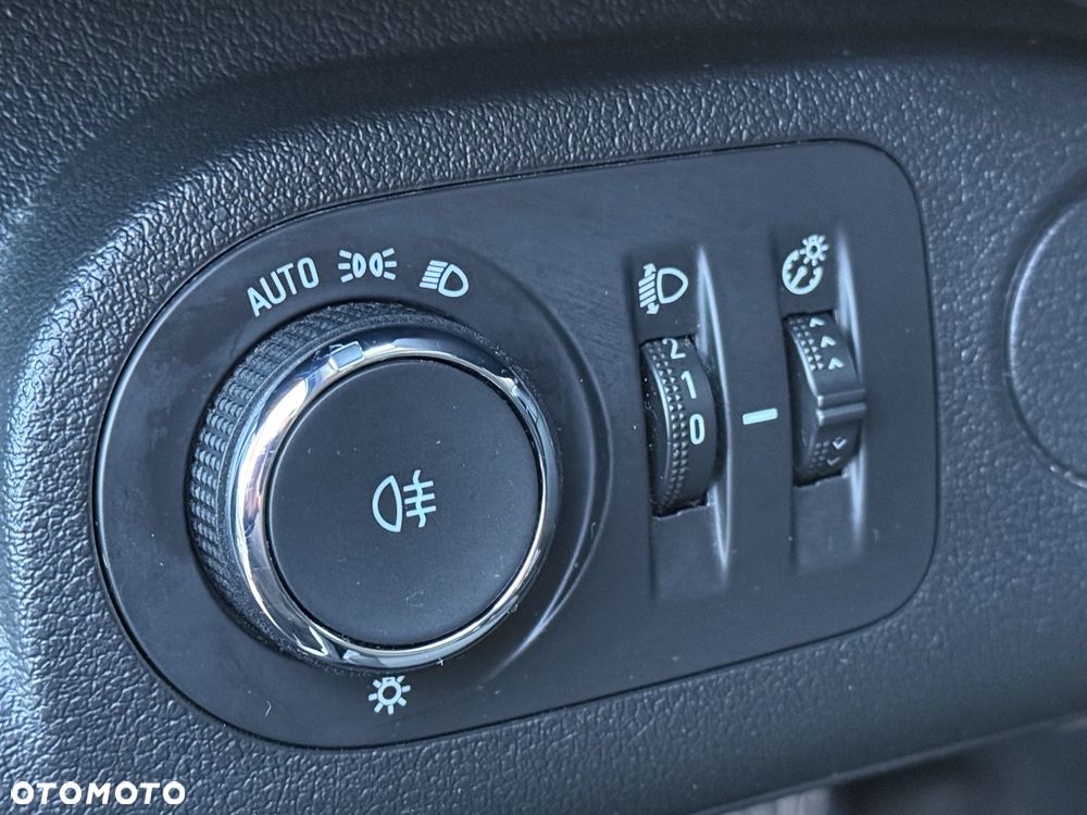 Opel Combo XL 1.5 CDTI Elegance S&S - 20