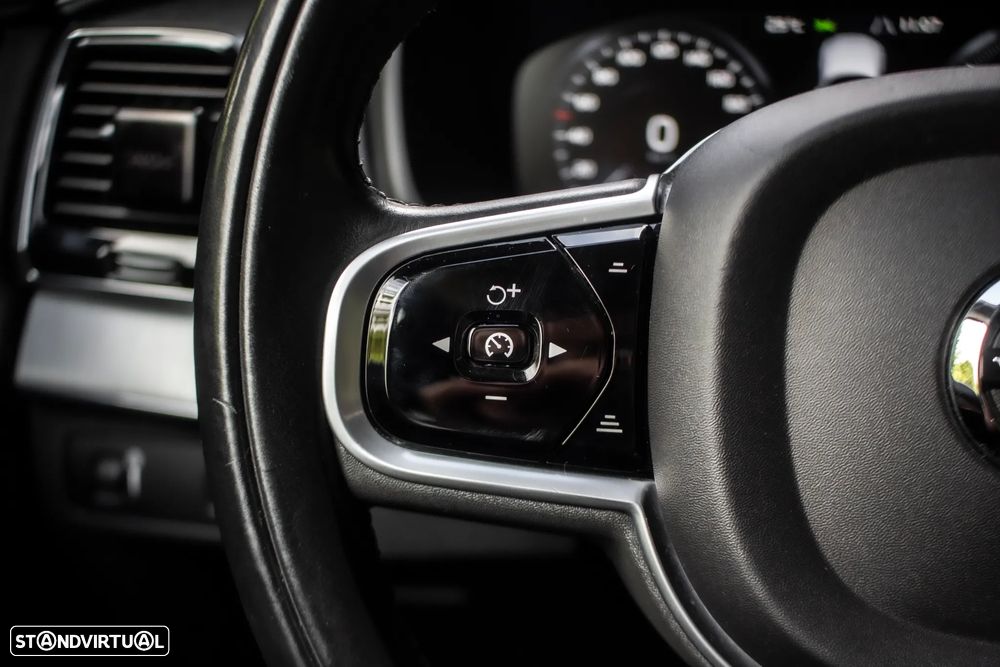 Volvo XC 90 B5 D AWD Geartronic Momentum Pro - 13