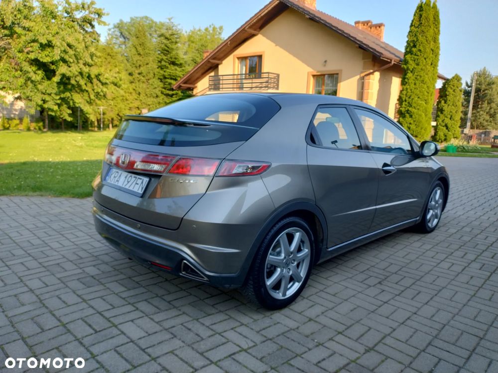 Honda Civic 1.8i-VTEC Executive - 7