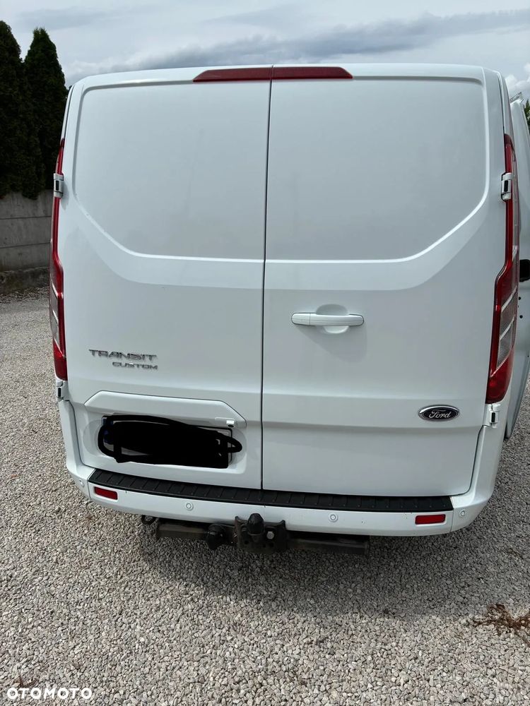 Ford Transit Custom - 13