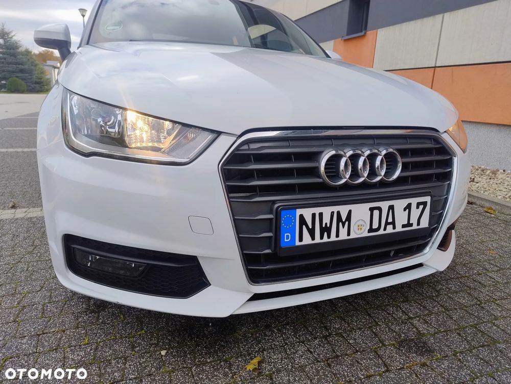 Audi A1 1.0 TFSI ultra S tronic design - 27