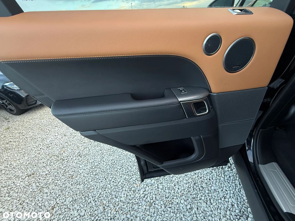 Land Rover Range Rover Sport P400e Hybrid HSE Dynamic - 30