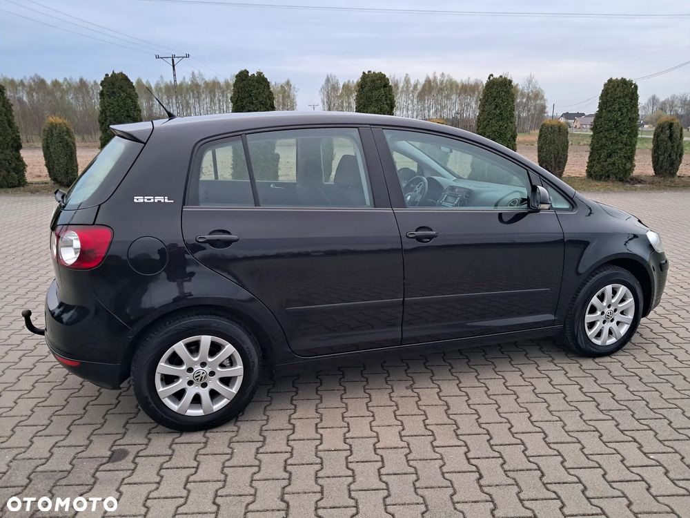 Volkswagen Golf Plus - 9