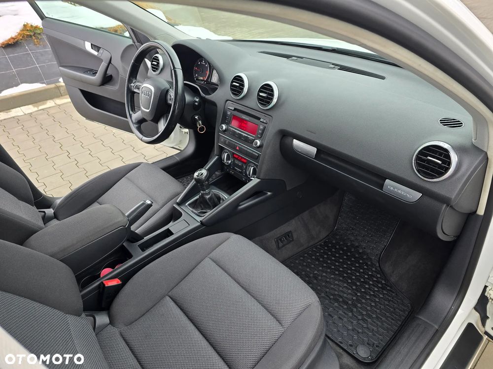 Audi A3 Sportback 2.0 TDI DPF Quattro Attraction - 15