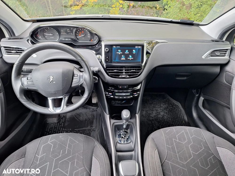 Peugeot 2008 PureTech 110 GPF Stop&Start EAT6 Active - 4