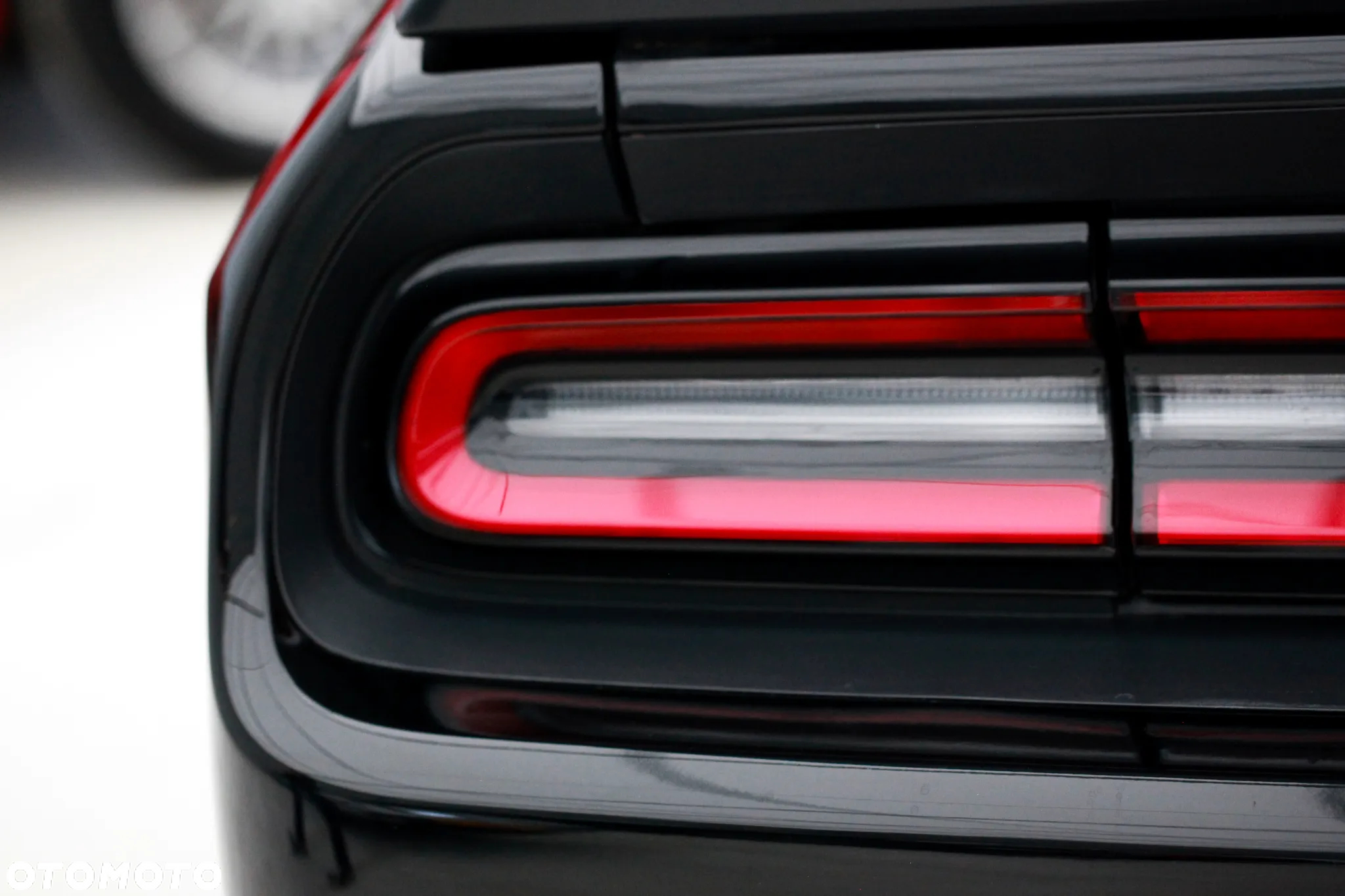 Dodge Challenger 6.2 Hellcat - 27