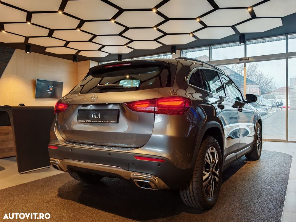 Mercedes-Benz GLA 180 MHEV Aut. - 11