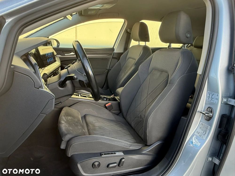 Volkswagen Golf VIII 1.4 TSI Plug-In Hybrid Style DSG - 18