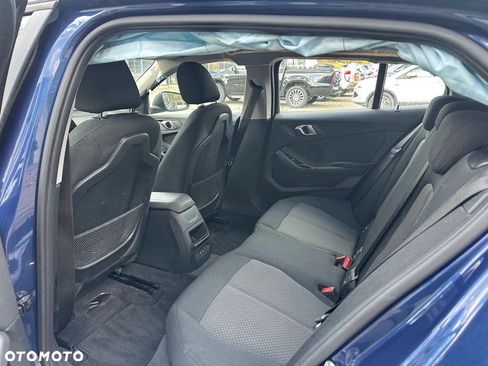 BMW Seria 1 - 8