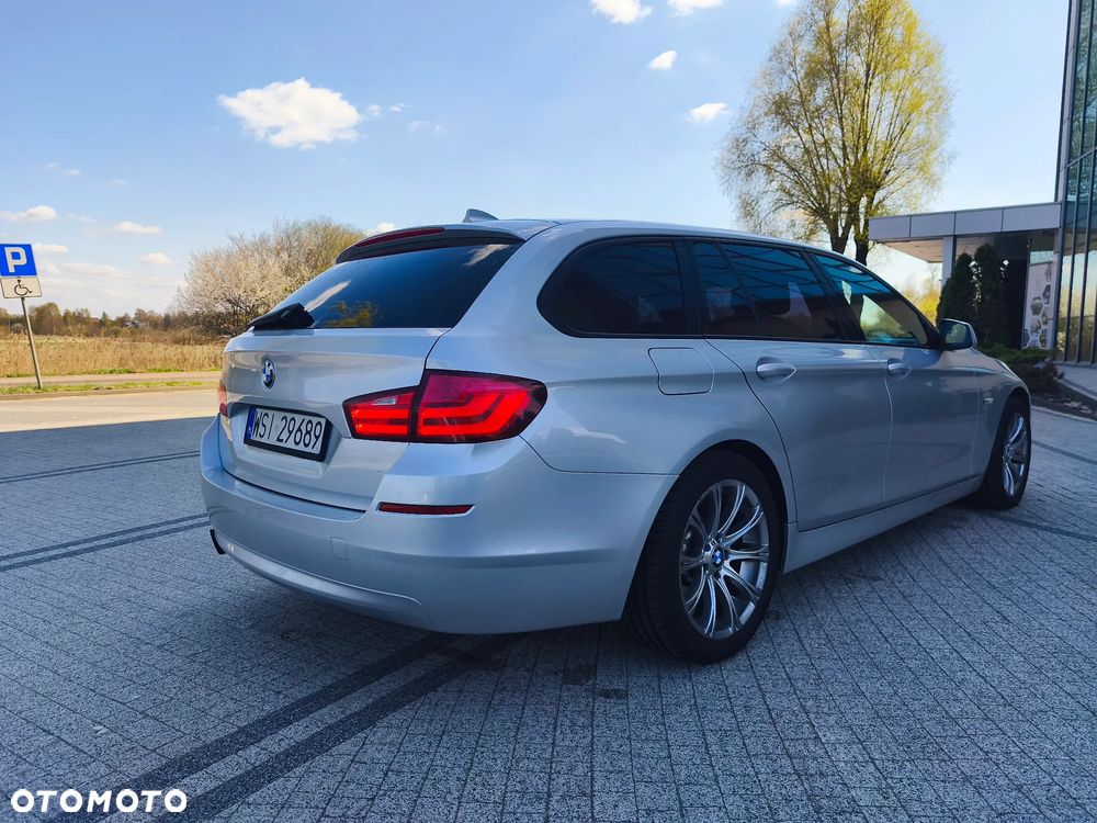 BMW Seria 5 520d - 23