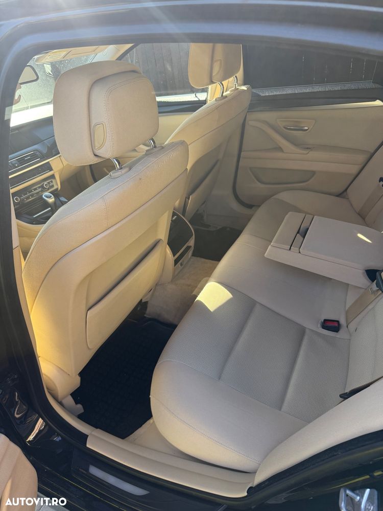 BMW Seria 5 520d Modern Line - 9