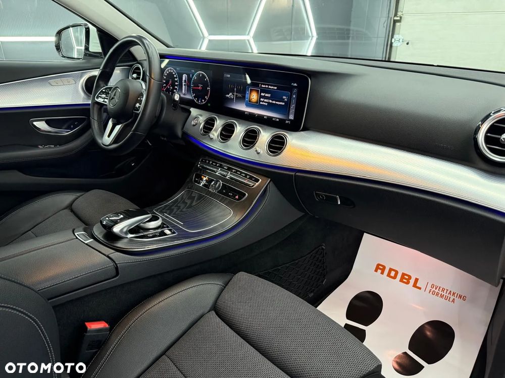 Mercedes-Benz Klasa E 220 d 9G-TRONIC Avantgarde - 35