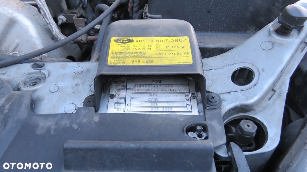 Ford Focus 1.8 Trend - 5