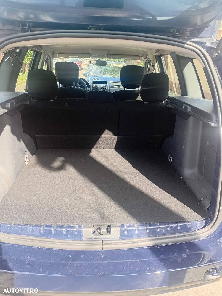 Dacia Duster 1.5 dCi 4x4 Laureate - 11