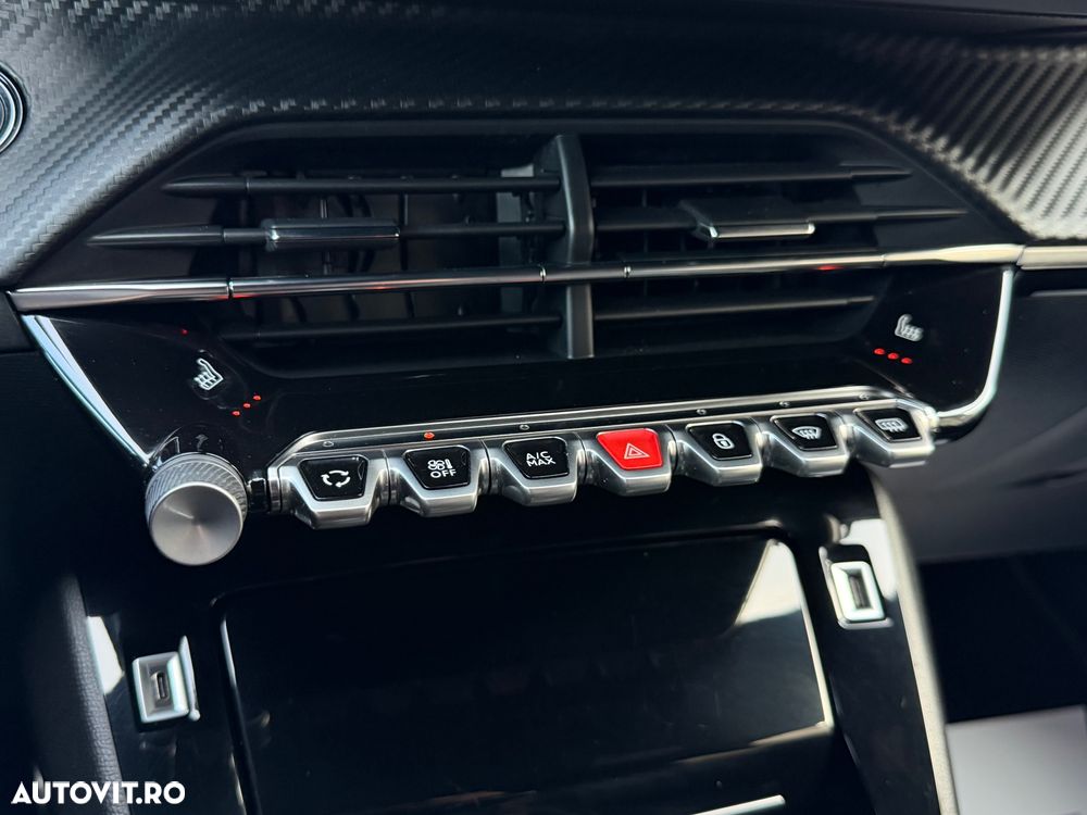 Peugeot 2008 1.2 PureTech Turbo S&S GT-Line - 15