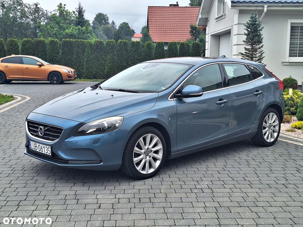 Volvo V40 D2 Summum - 9