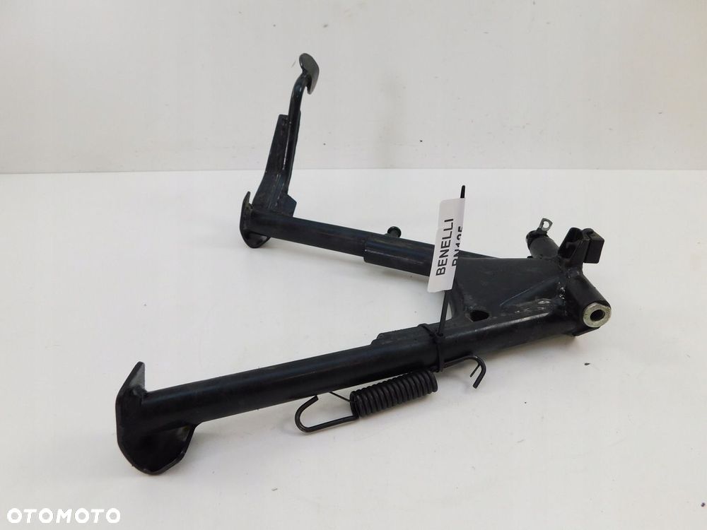 BENELLI BN 125 STOPKA NÓŻKA CENTRALNA - 4