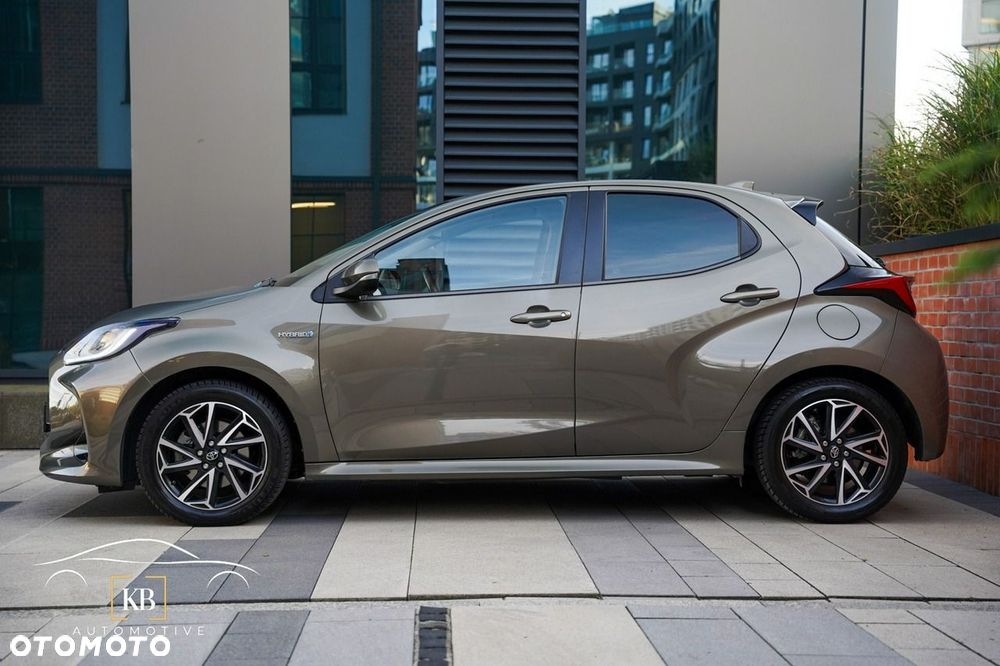 Toyota Yaris Hybrid 1.5 Premiere Edition - 40
