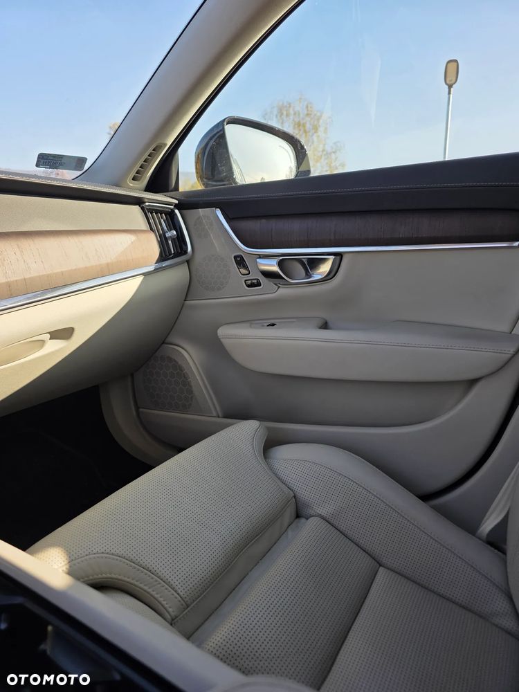 Volvo S90 - 4