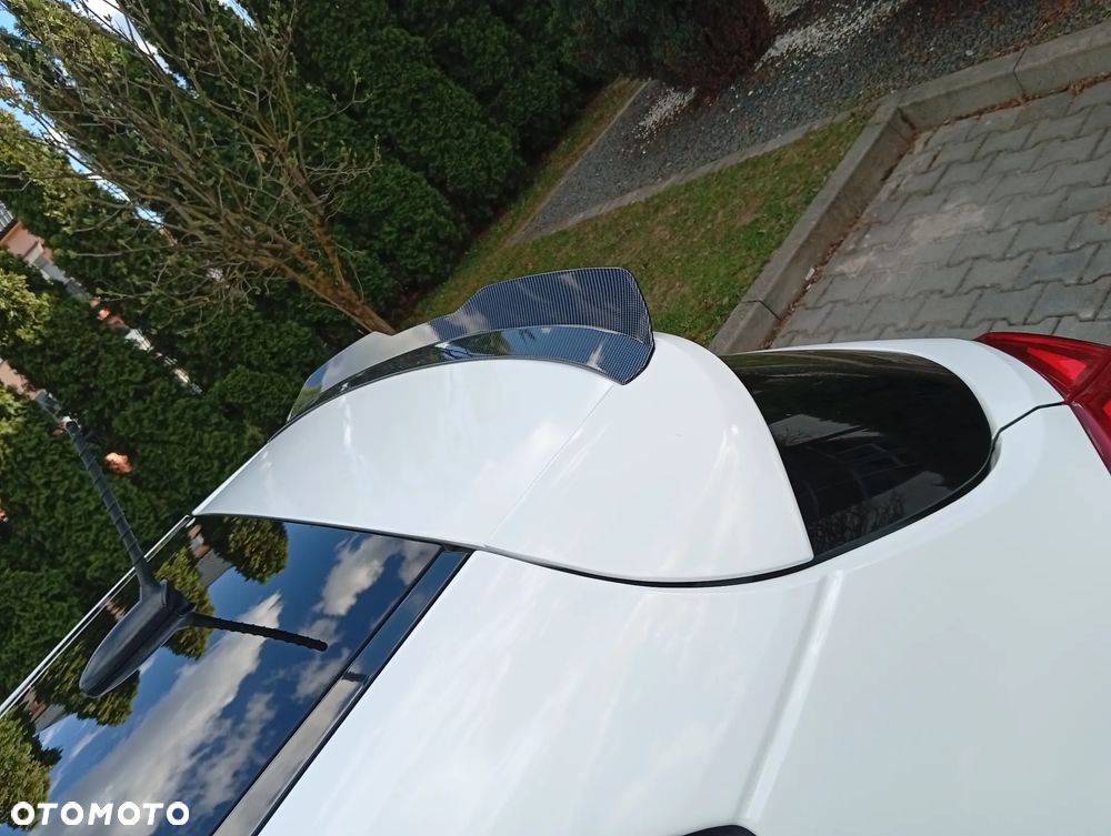 Kia Ceed 1.6 T-GDI GT-Track - 15