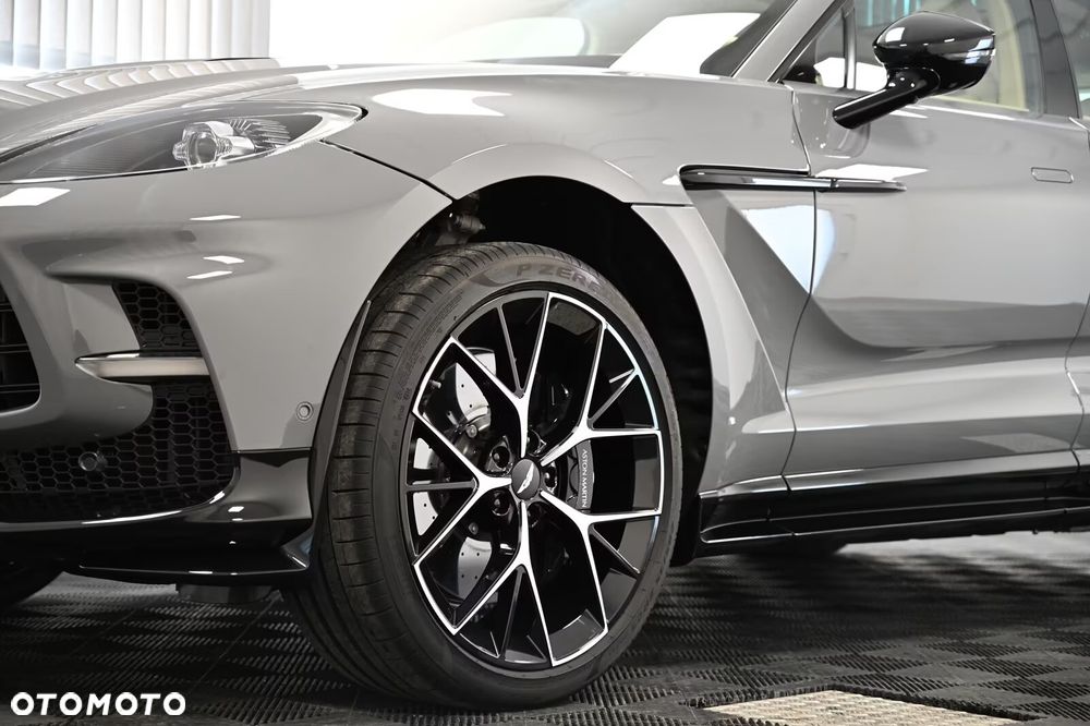 Aston Martin DBX707 - 9