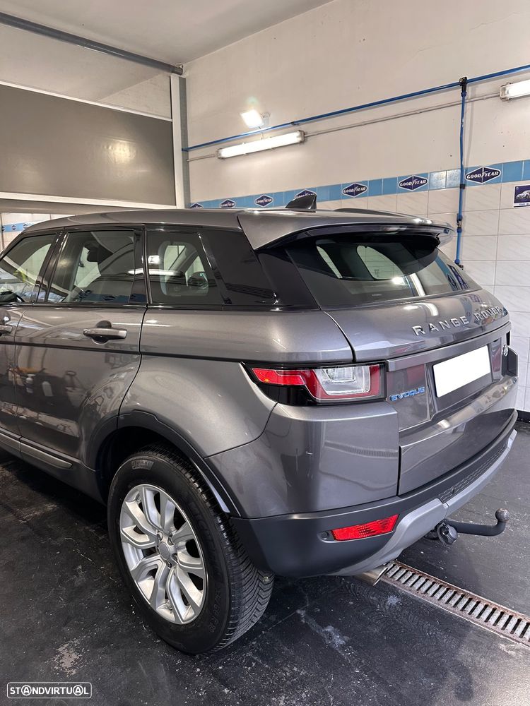 Land Rover Range Rover Evoque TD4 SE Dynamic - 3
