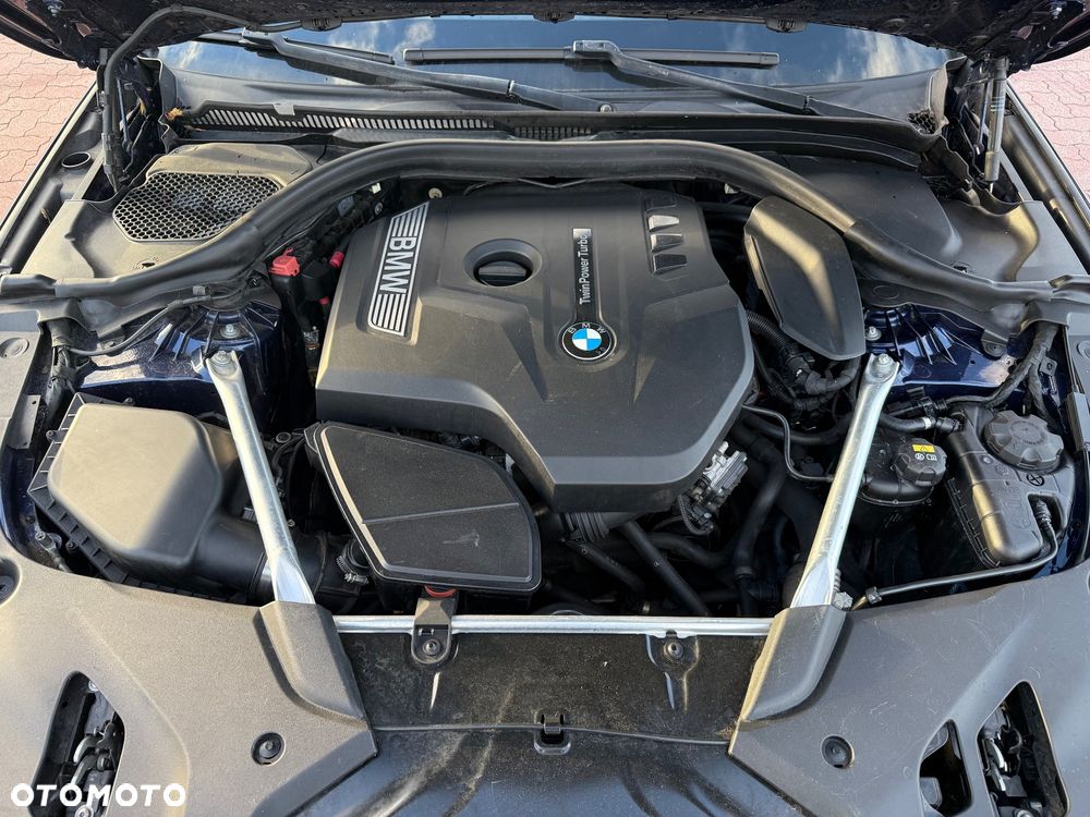 BMW Seria 5 530i M Sport sport - 3