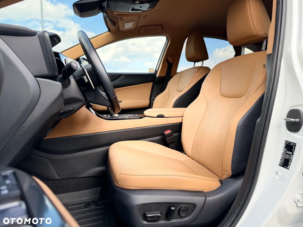 Lexus NX 350h Prestige 2WD - 13