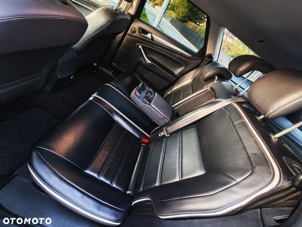 Ford Mondeo 2.0 TDCi Platinium X Plus (Titanium) - 21