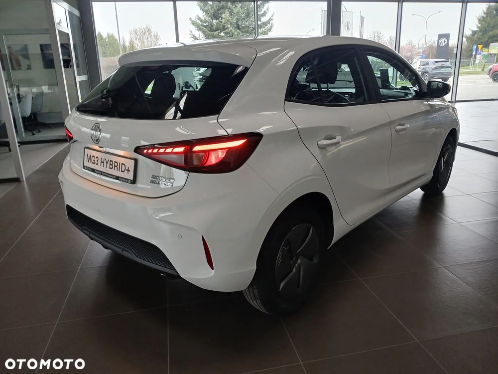 MG MG3 1.5 HEV+ Standard - 5
