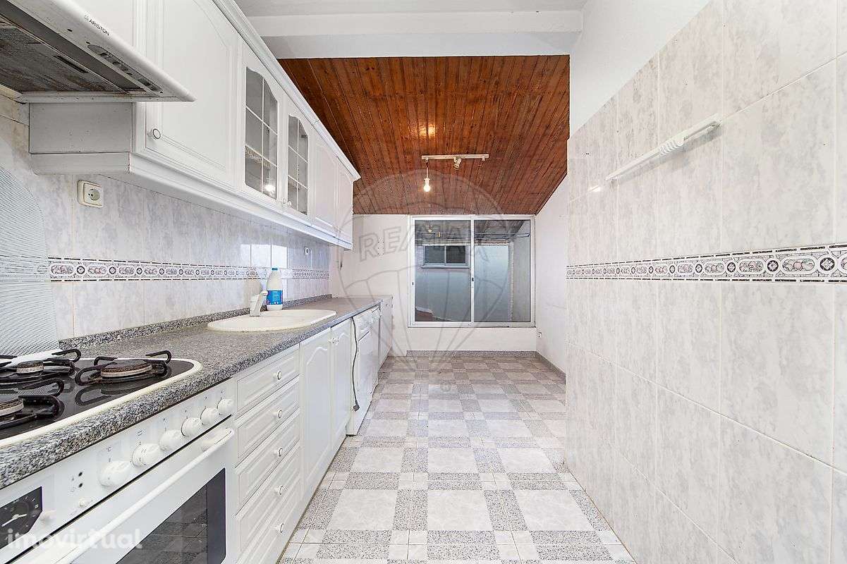 Moradia T8 para venda - Grande imagem: 2/40