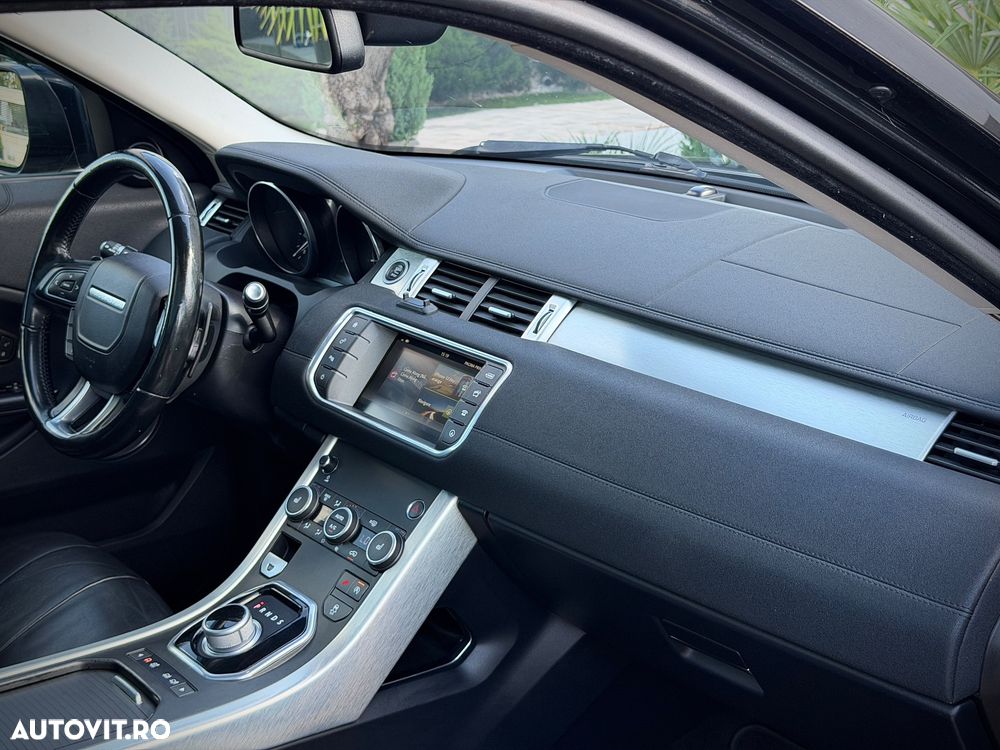 Land Rover Range Rover Evoque - 24