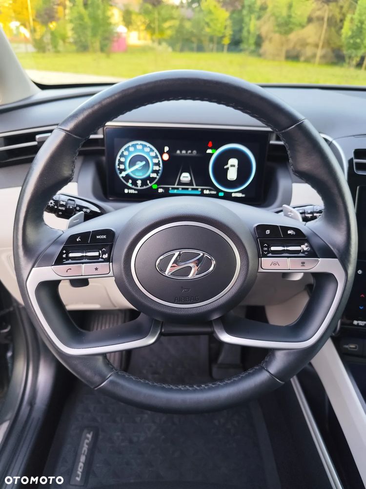 Hyundai Tucson 1.6 T-GDi HEV Executive 2WD - 15