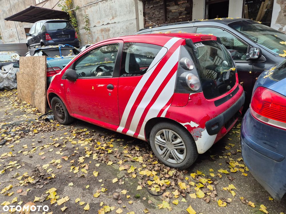 CITROEN C2  1,4 i ,  Części , maska, zderzak, lampy, błotnik, alternator - 2
