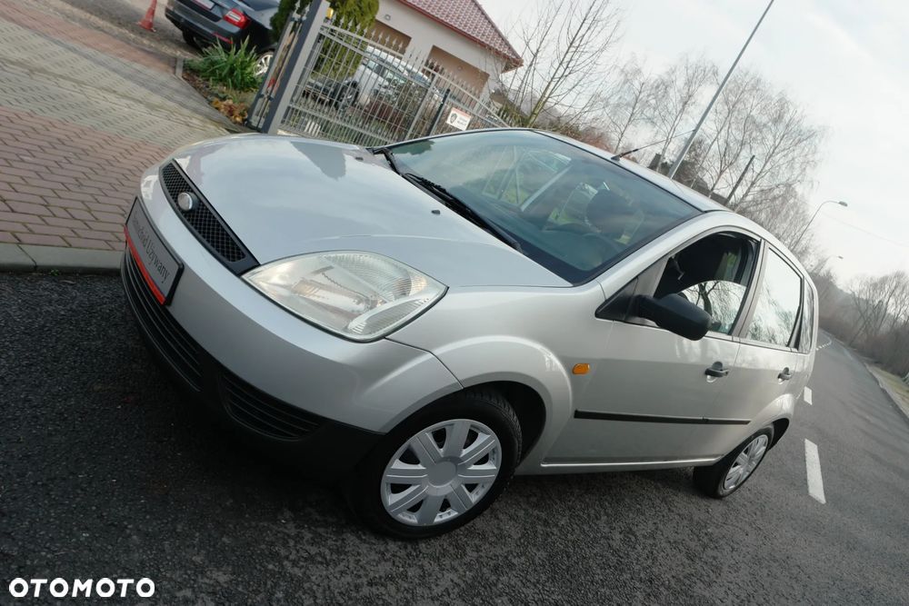 Ford Fiesta 1.4 Ambiente - 1