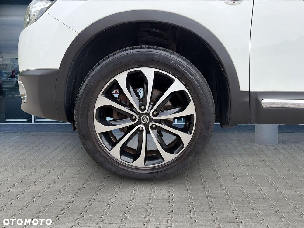 Nissan Qashqai 2.0 Visia - 17