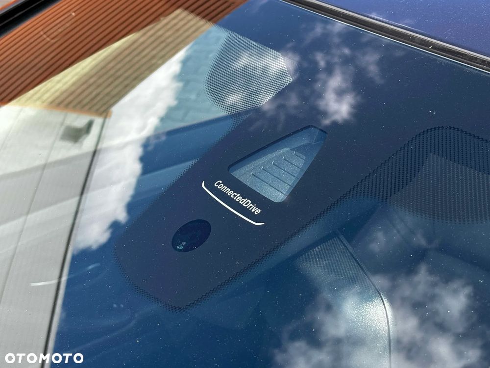 BMW Seria 5 M550d xDrive - 17