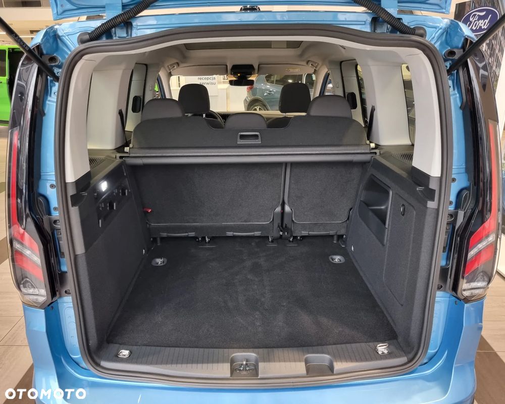 Ford Tourneo Connect - 10