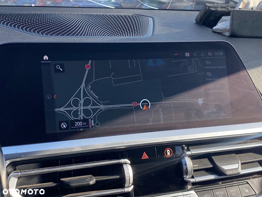 BMW Seria 3 ver-318d-mhev-sport-line - 18