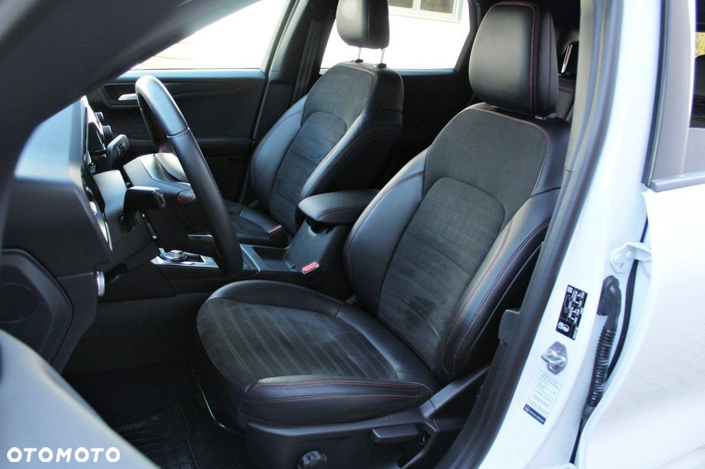 Ford Kuga 2.5 Duratec PHEV ST-LINE - 8